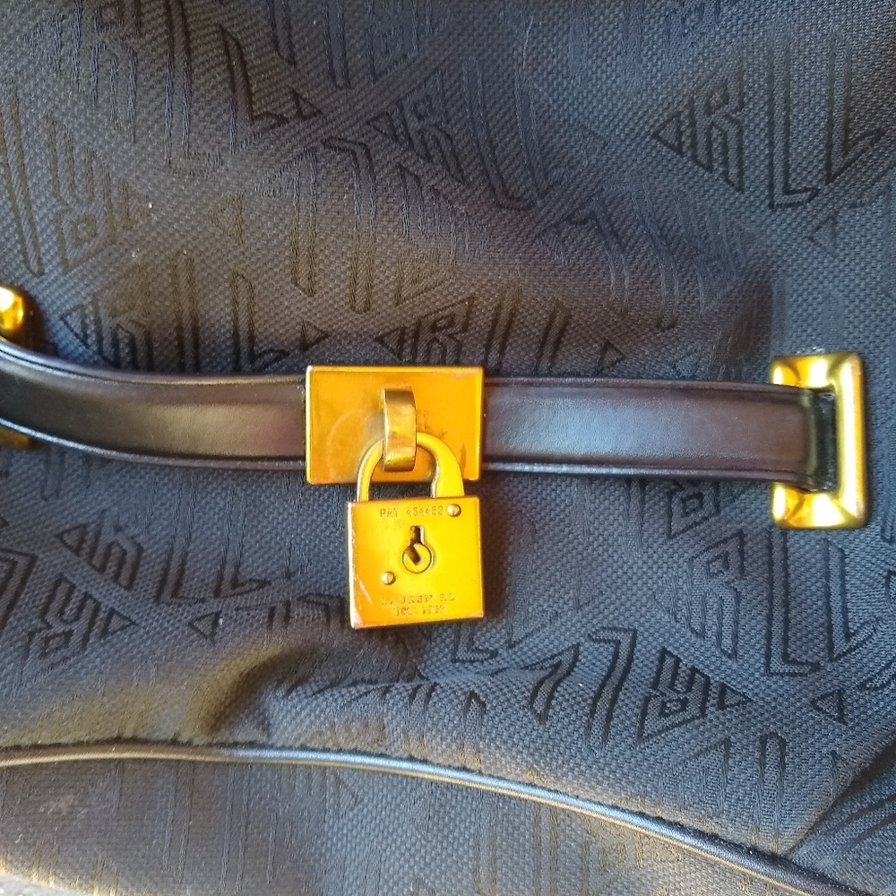 Lauren Ralph Lauren | monogram lock bag - Picture 6 of 7